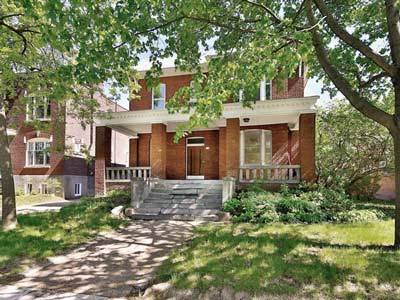 Houses in Montreal